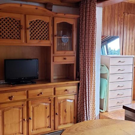 Studio In Residencia Maresme Neu - La Molina Ла-Молина Экстерьер фото