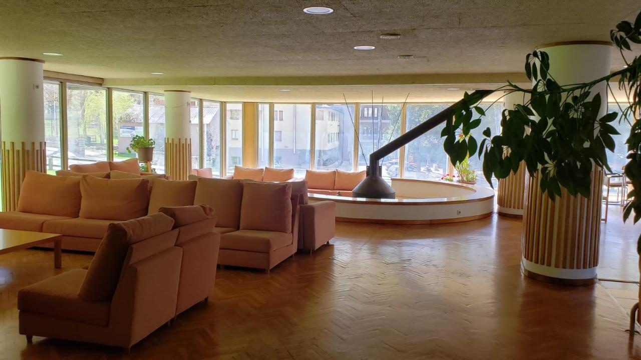 Studio In Residencia Maresme Neu - La Molina Ла-Молина Экстерьер фото