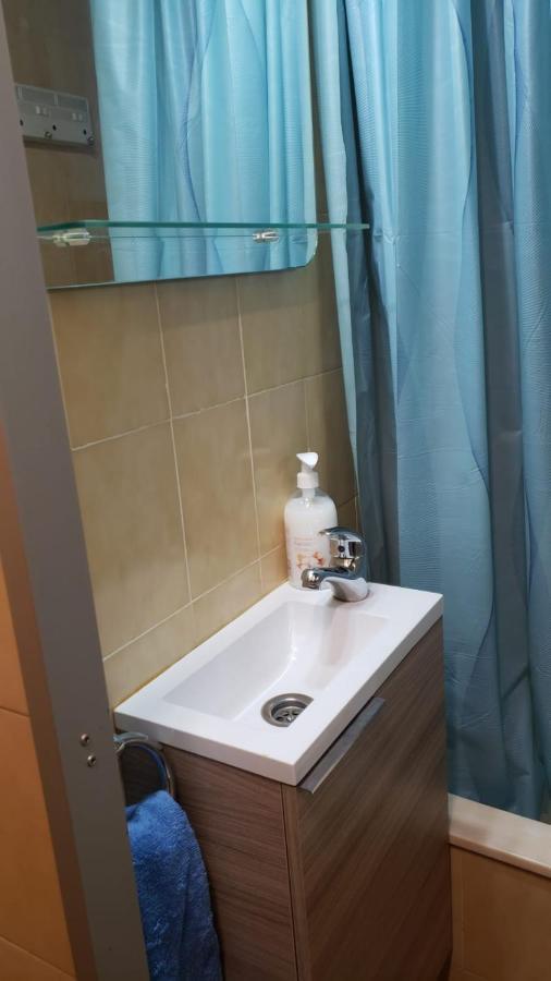 Studio In Residencia Maresme Neu - La Molina Ла-Молина Экстерьер фото