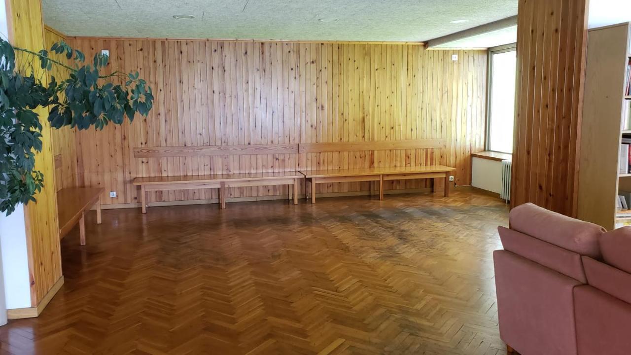 Studio In Residencia Maresme Neu - La Molina Ла-Молина Экстерьер фото